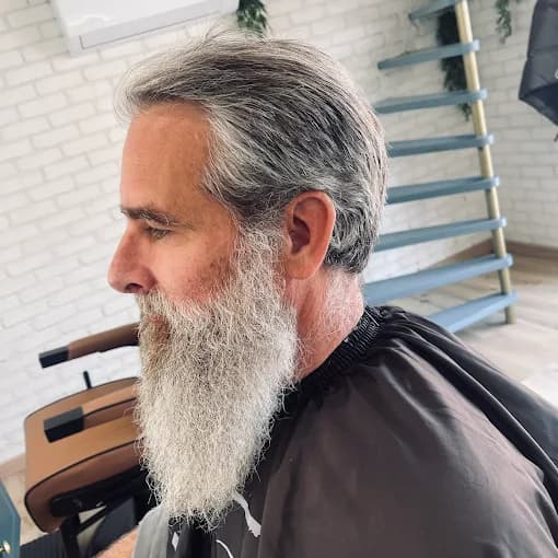 Taille de barbe soignée